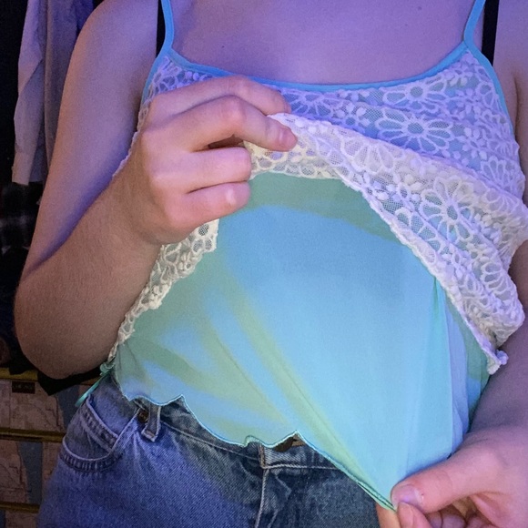 DOUBLE ZERO LAYERED AQUA WHITE LACE TANK TOP - Picture 3 of 16